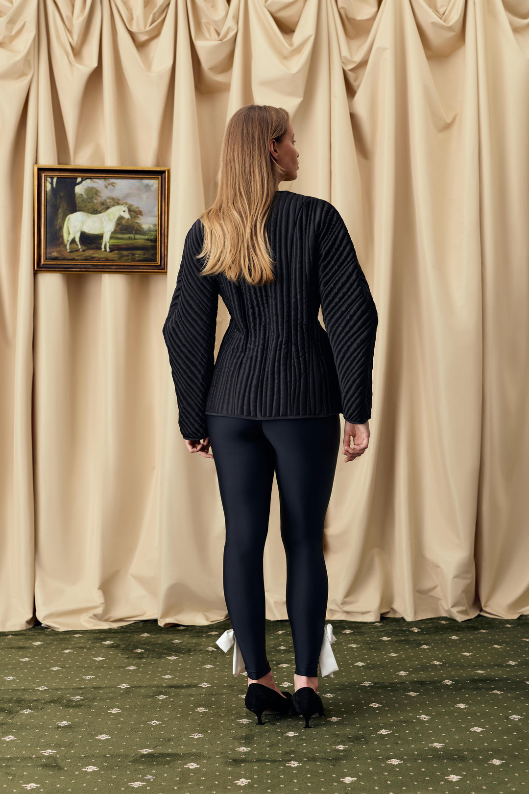 Hebao Quilted Jacket in Black