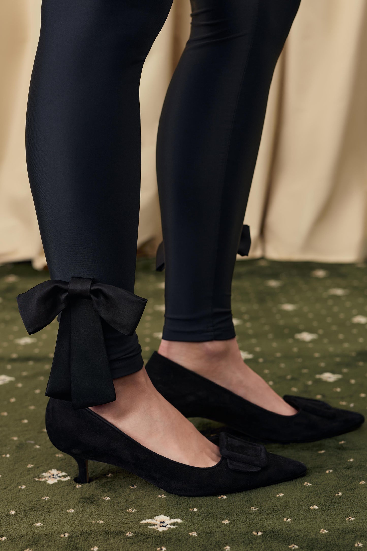 Lola Leggings with Bow Detail in Black