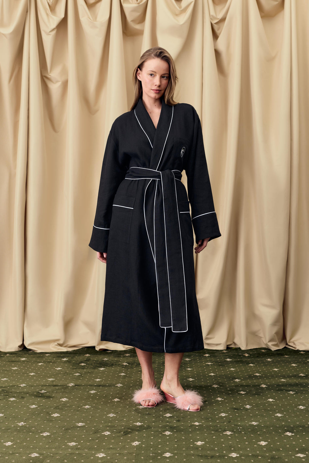 Paros Linen Unisex Robe in Black