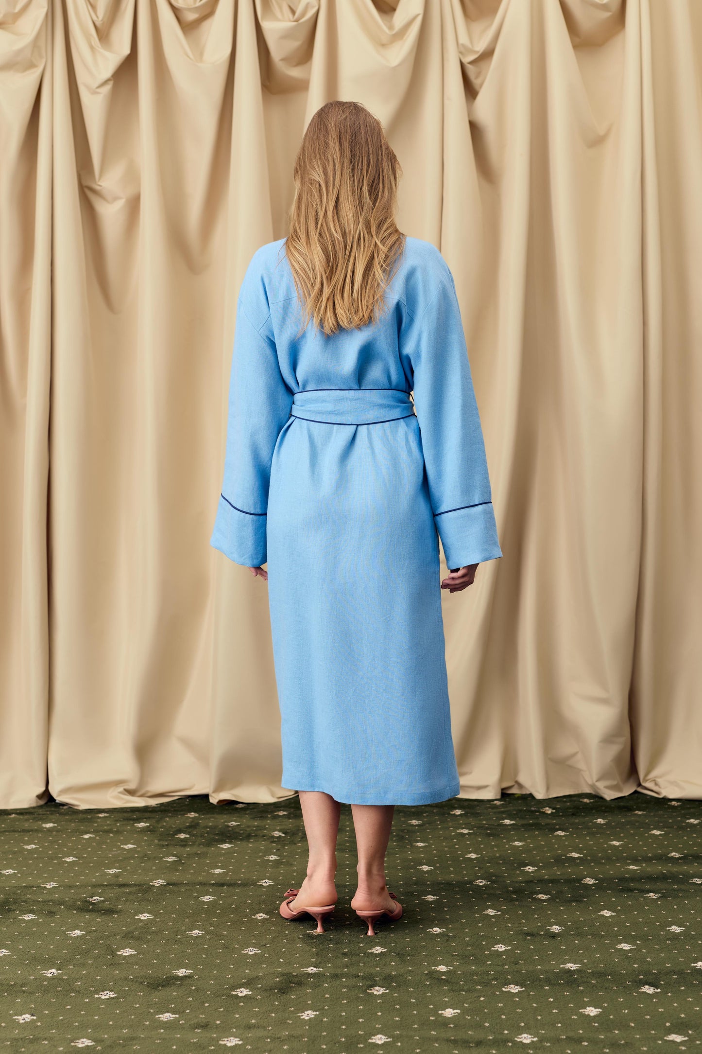 Paros Linen Unisex Robe in Blue