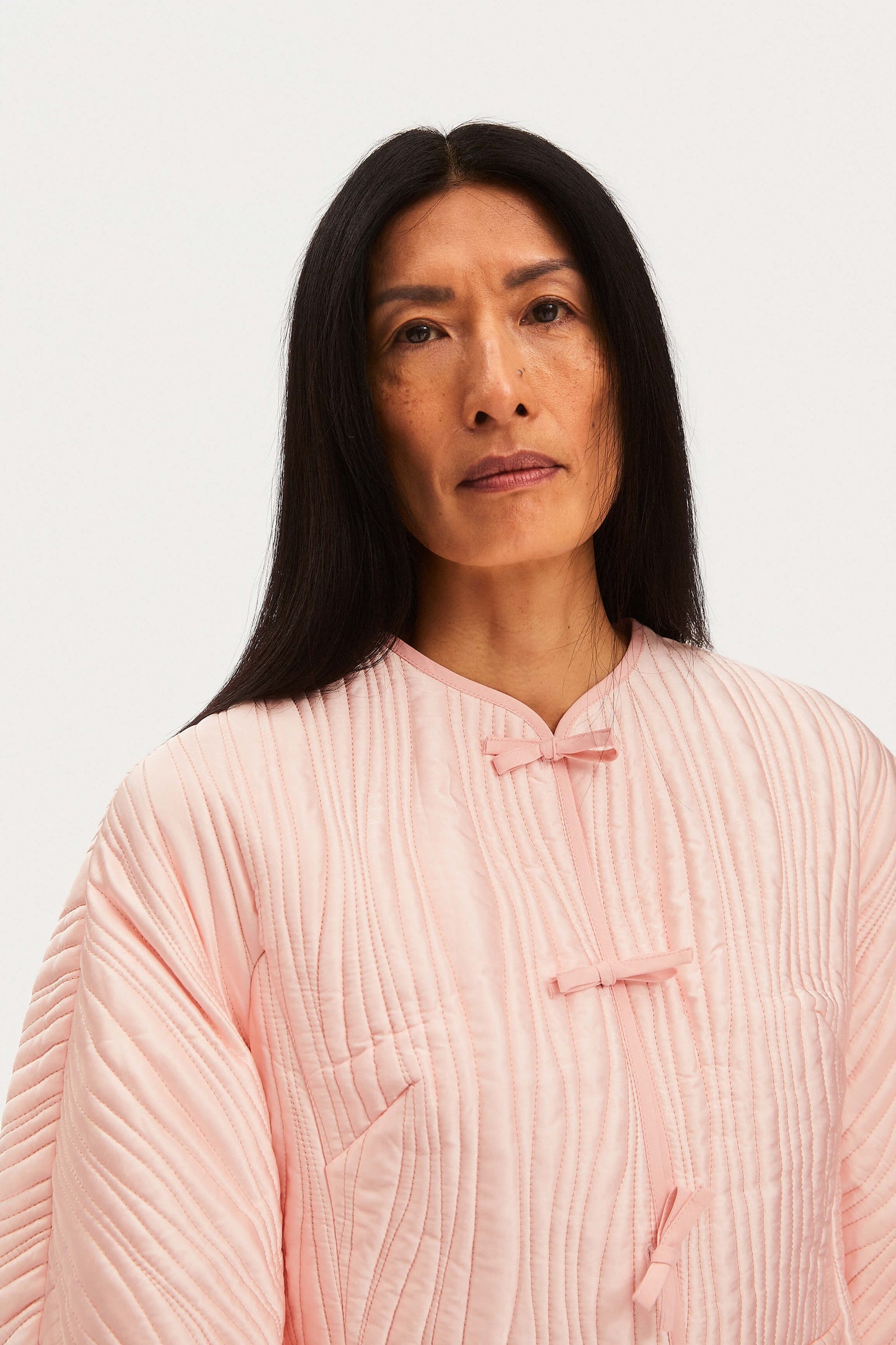 Hebao Jacket with Detachable Feathers in Pink