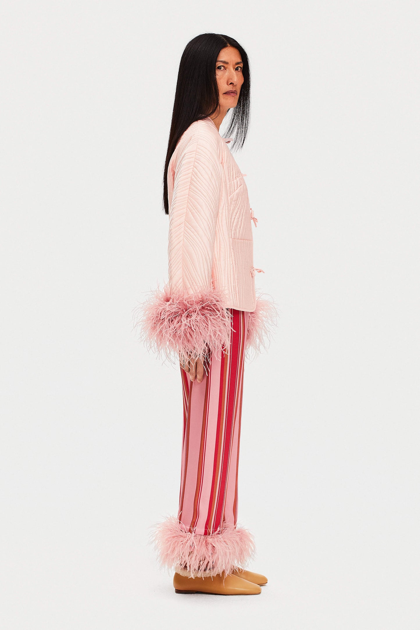 Hebao Jacket with Detachable Feathers in Pink