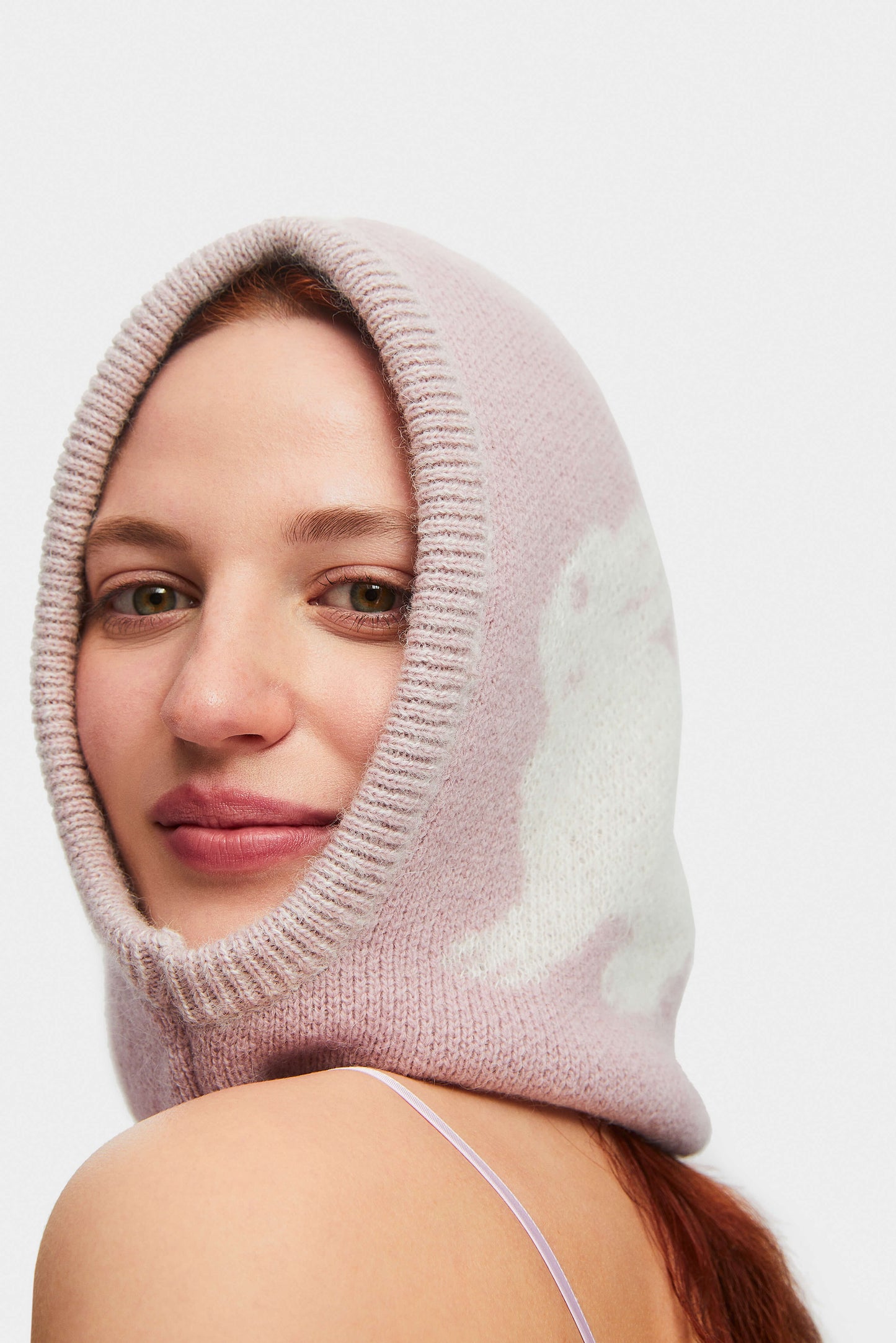 The White Rabbit Cashmere-blend Hood in Pink