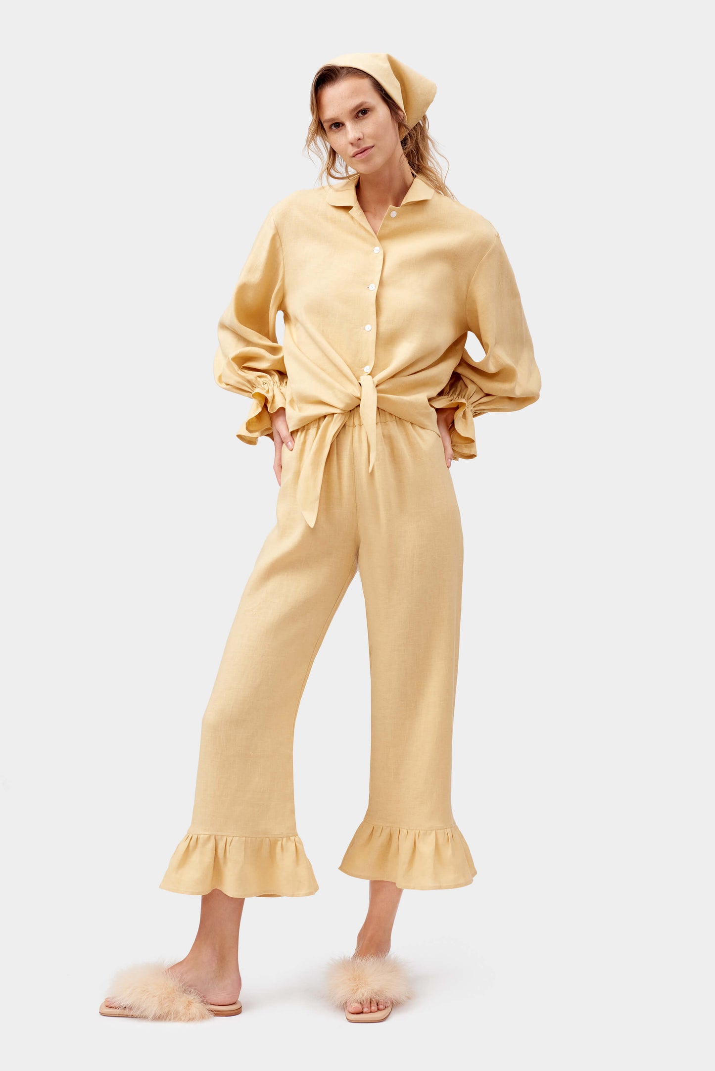 Rumba Linen Lounge Suit in Beige