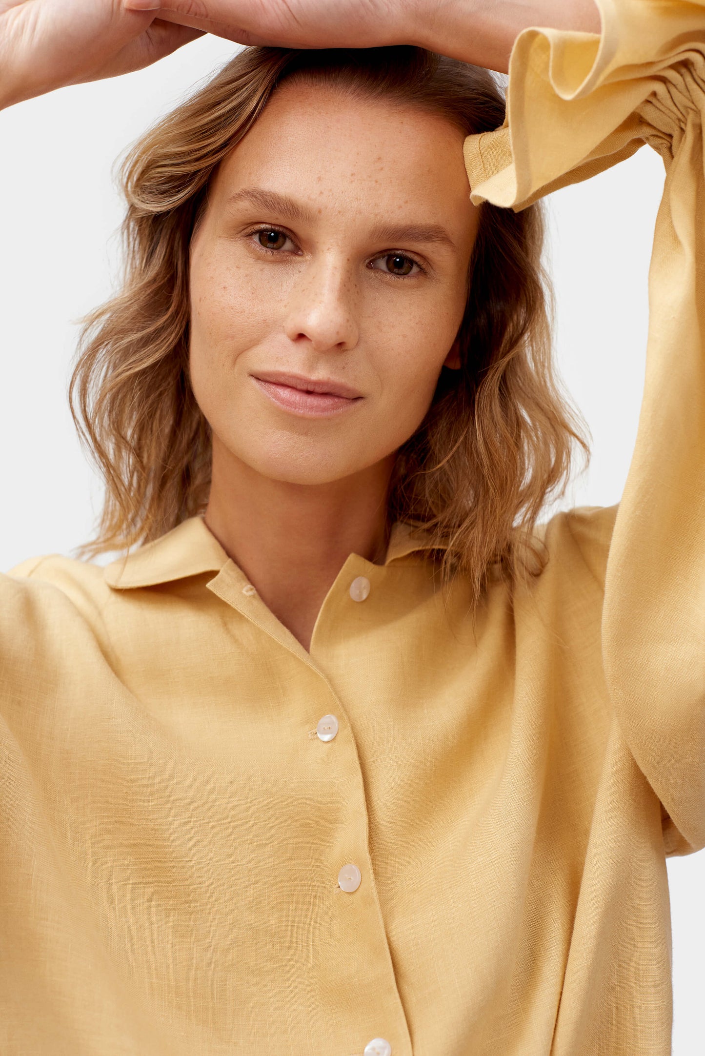 Rumba Linen Lounge Suit in Beige