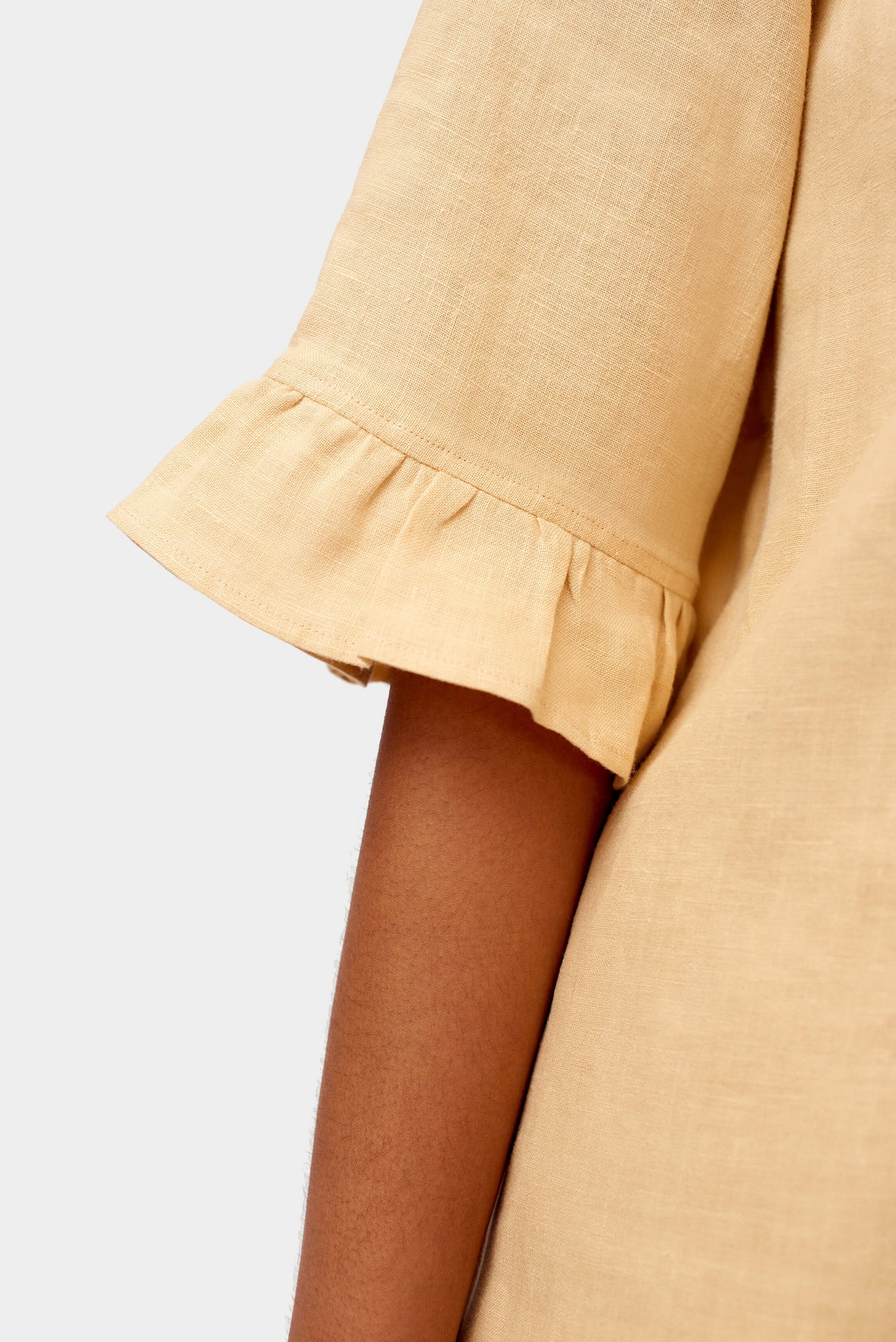 Linen Lounge Suit in Beige