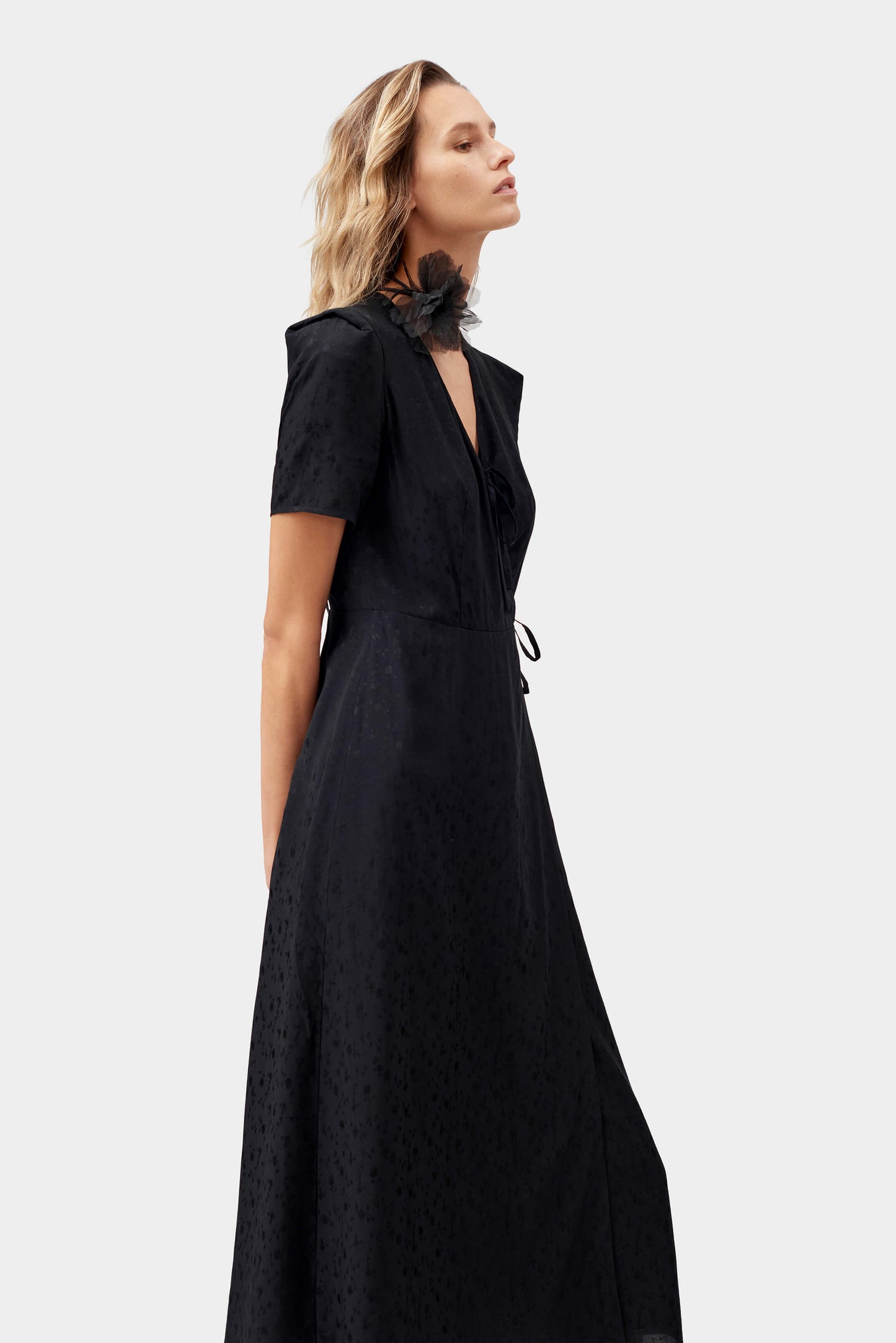 Lola dress in Black