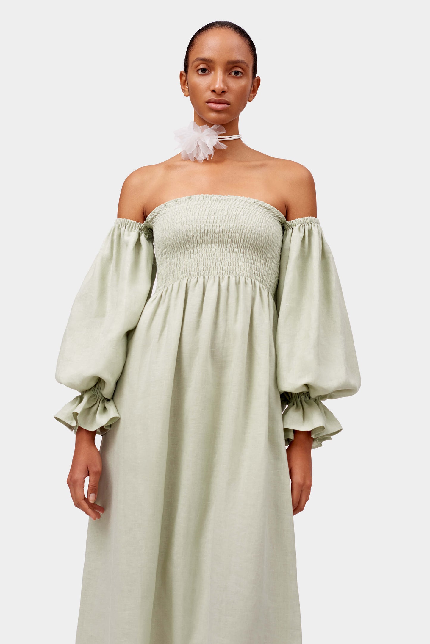 Atlanta Linen Dress in Light Green
