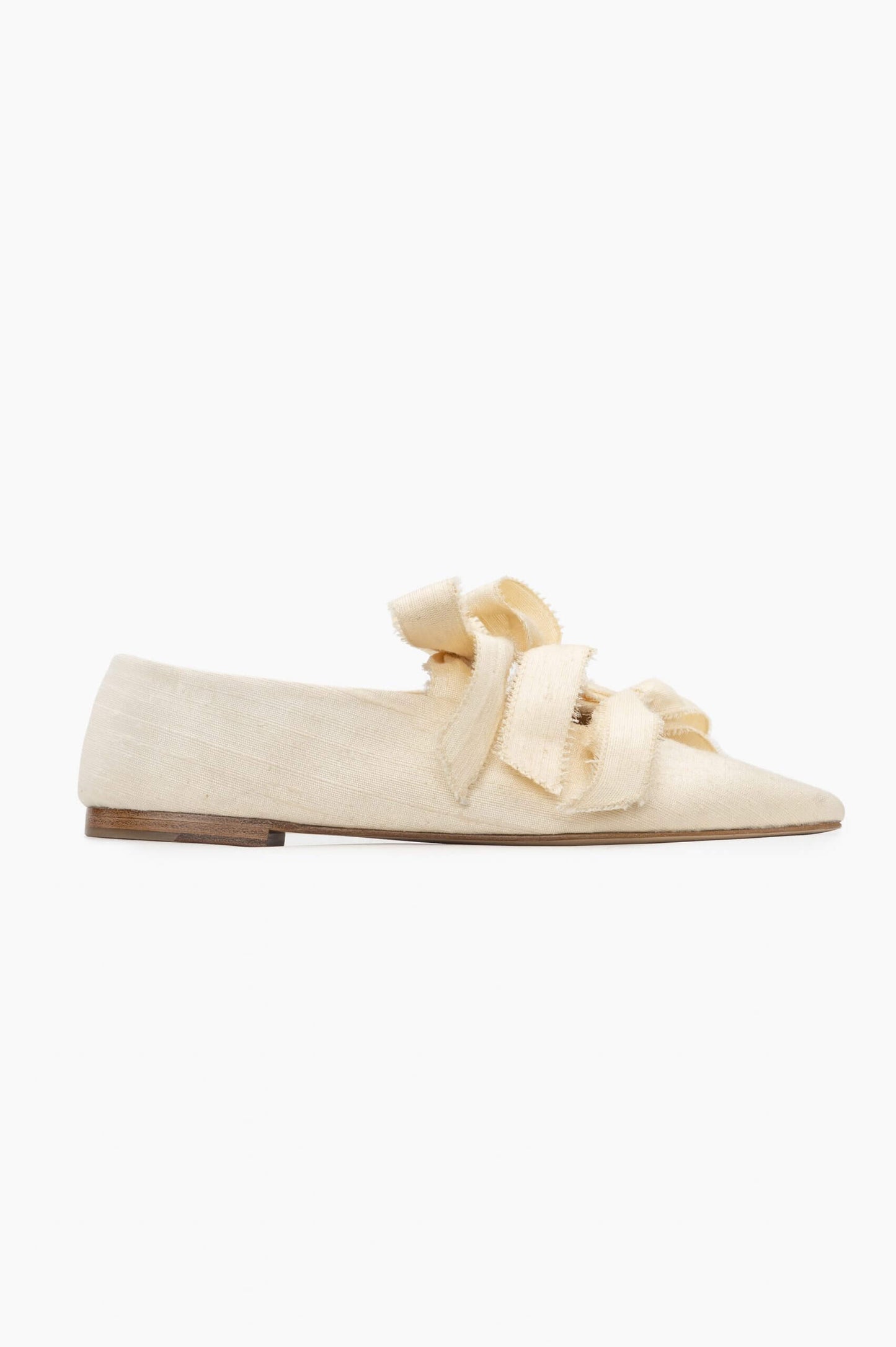 Mille-feuille Silk Flats in White