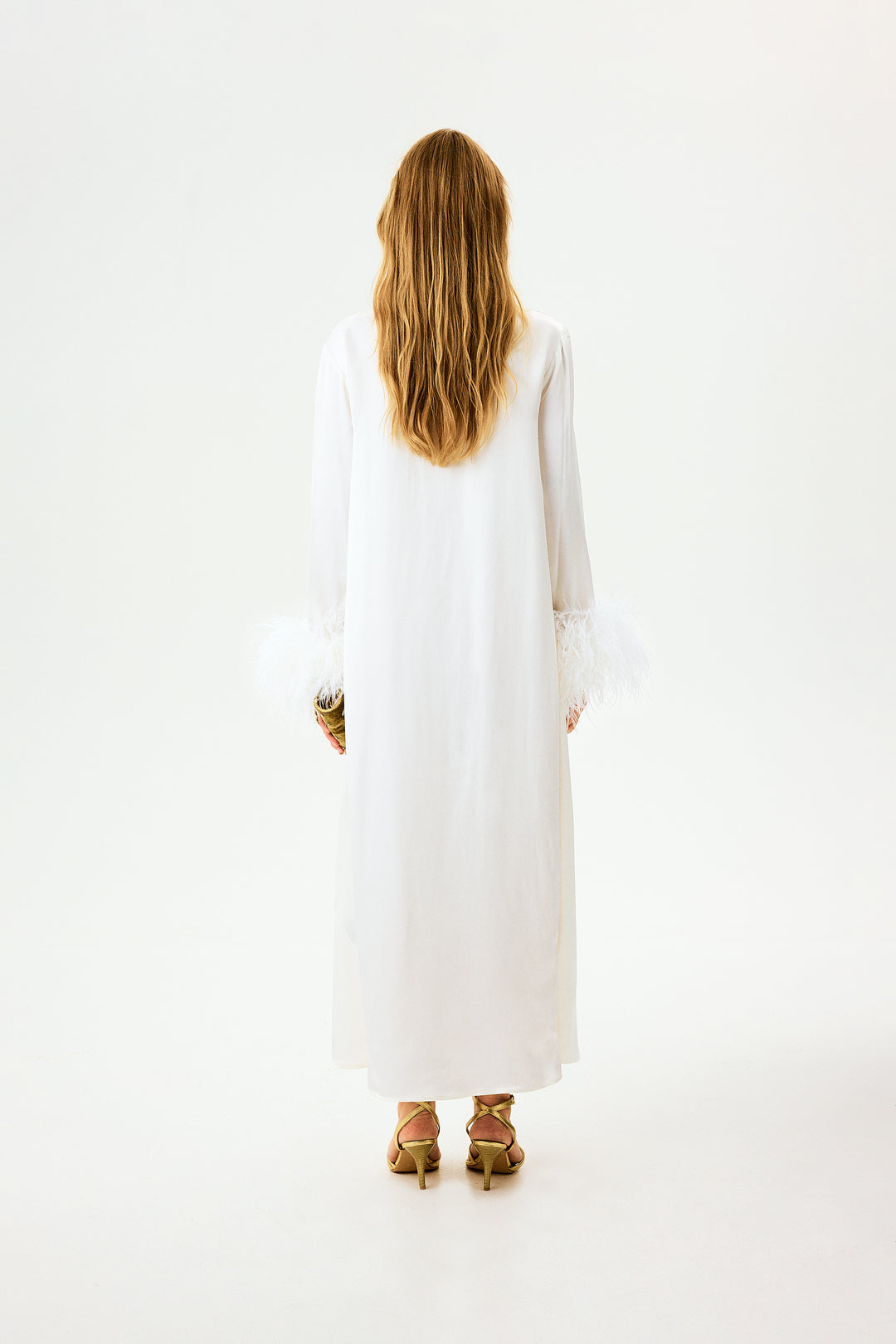 Suzi Maxi Dress With Detachable Feathers in White