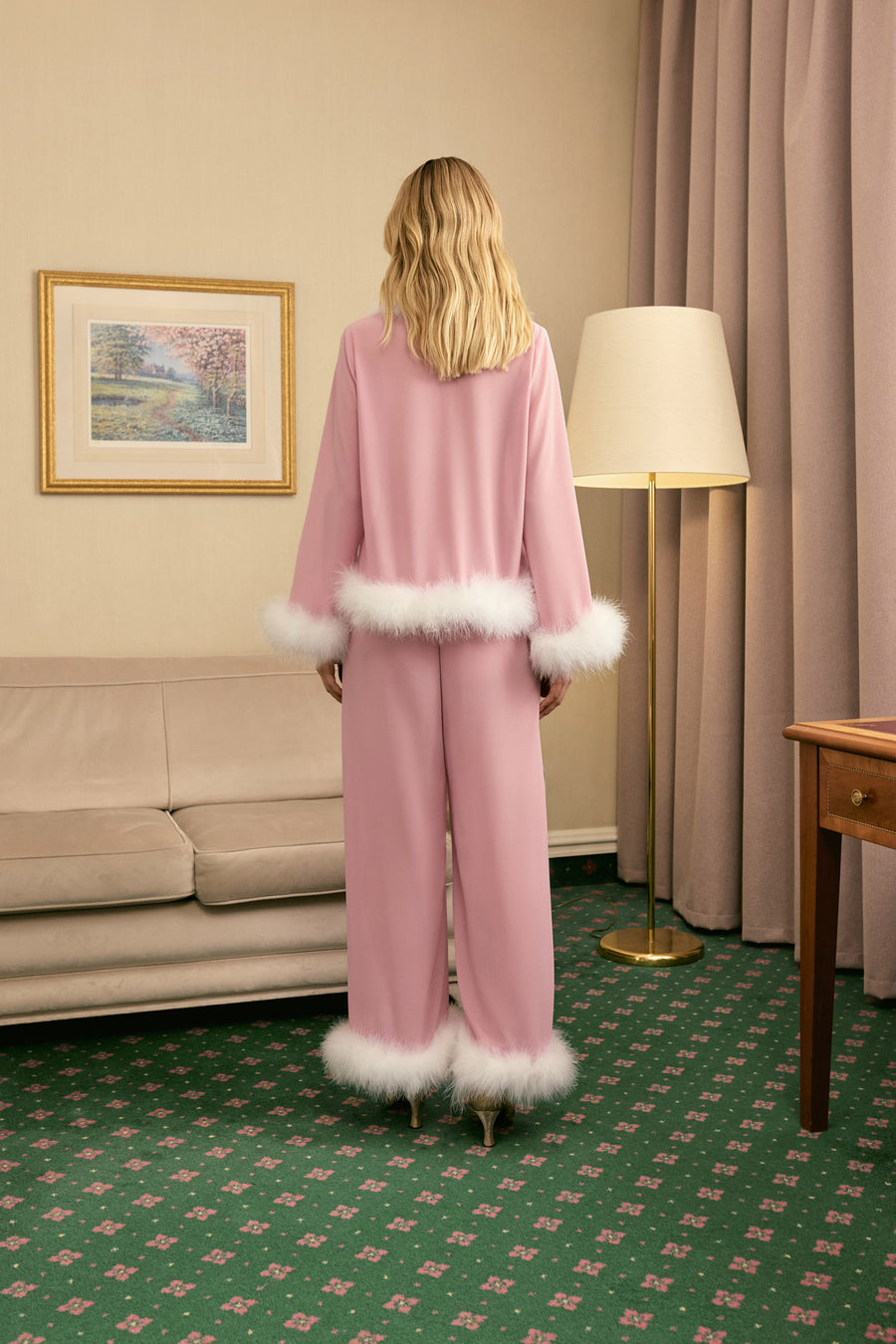 Afrodita Lounge Set in Pink