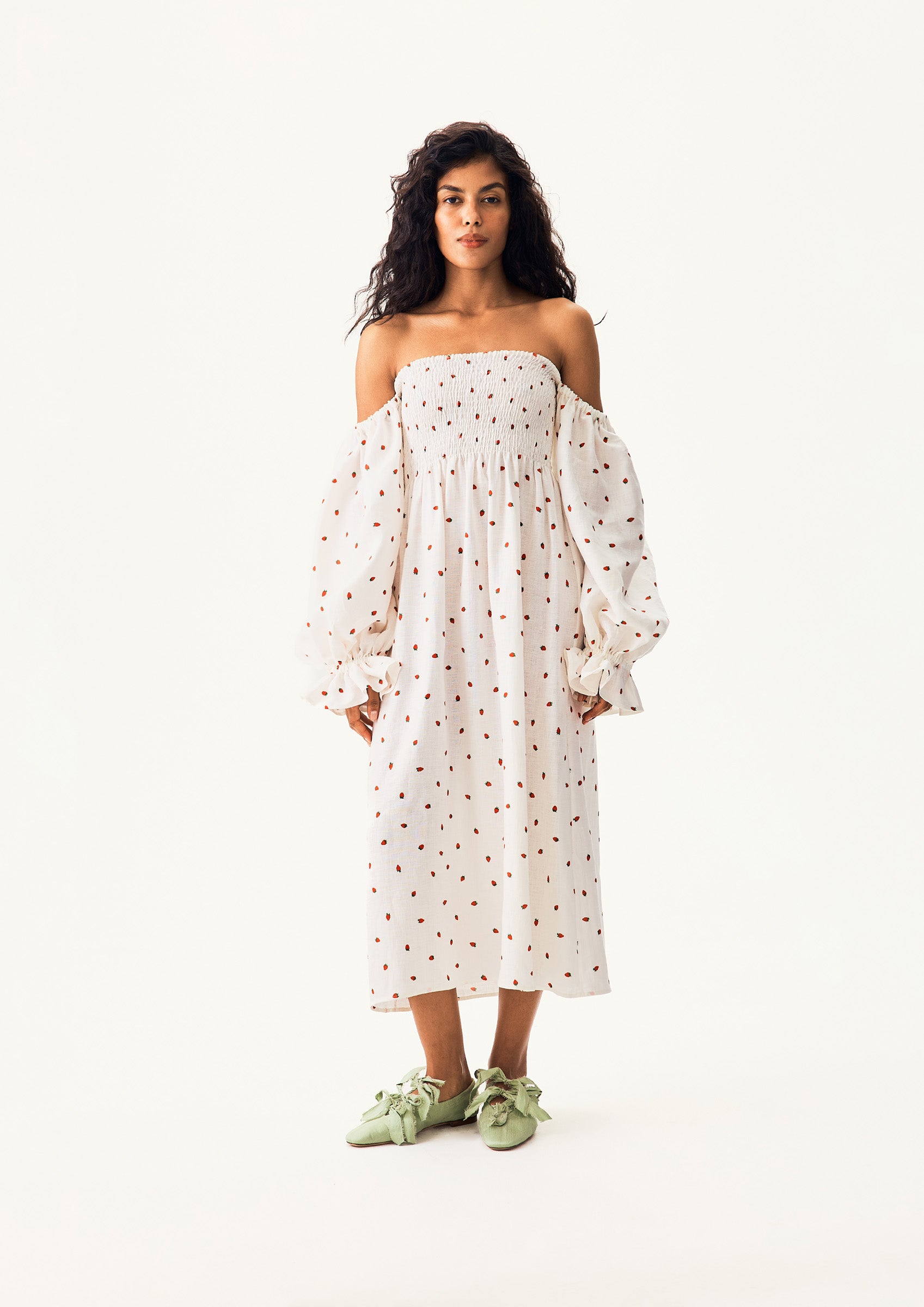 mylan 新品 Shearing Bare Dress シャーリングベアドレス Atlanta Linen Dress with Hair Ribbon in Strawberries – Sleeper