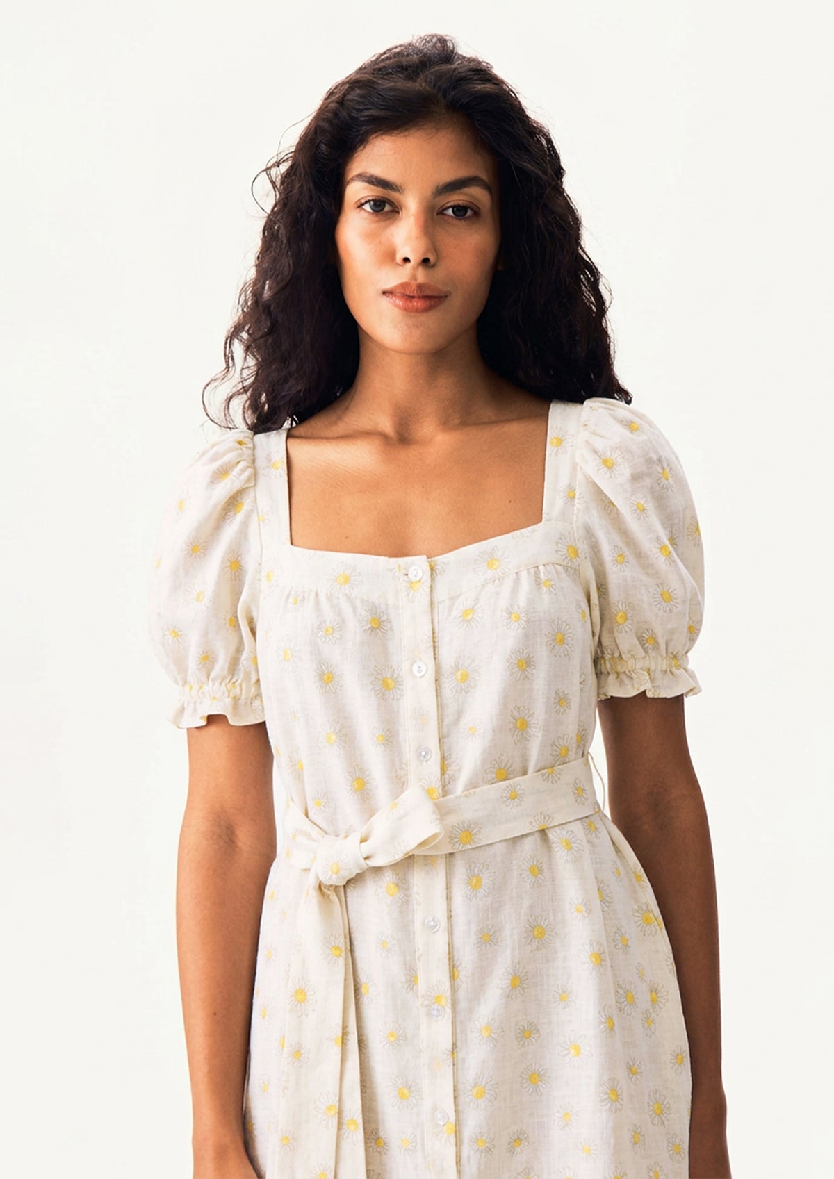 Brigitte Linen Midi Dress in Daisies
