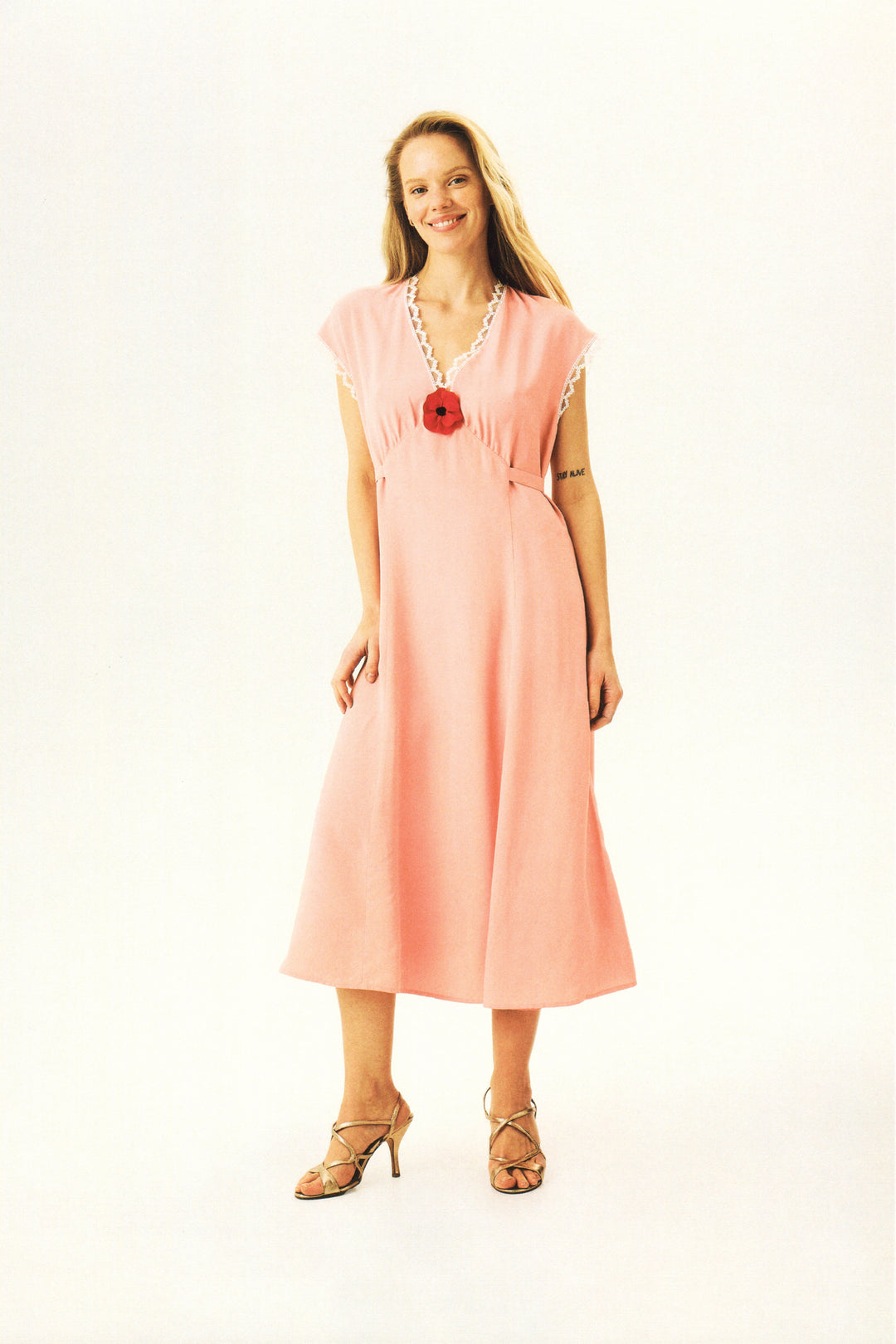 Poppi Midi Dress in Pink