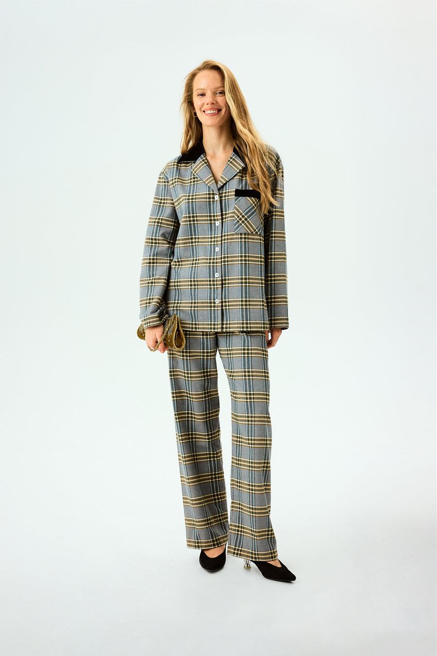 Checked Cotton-Flannel Set in Blue and Grey Checkered