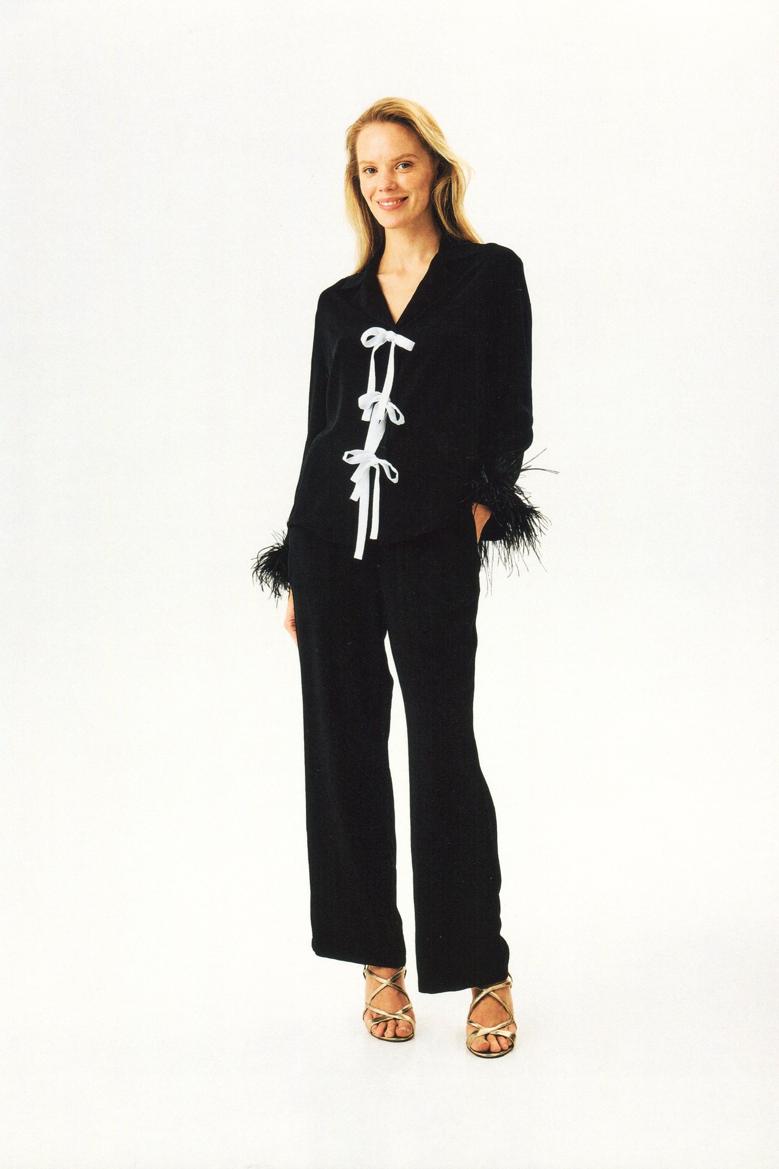 The Bow Pajama Set with Detachable Feathers in Black