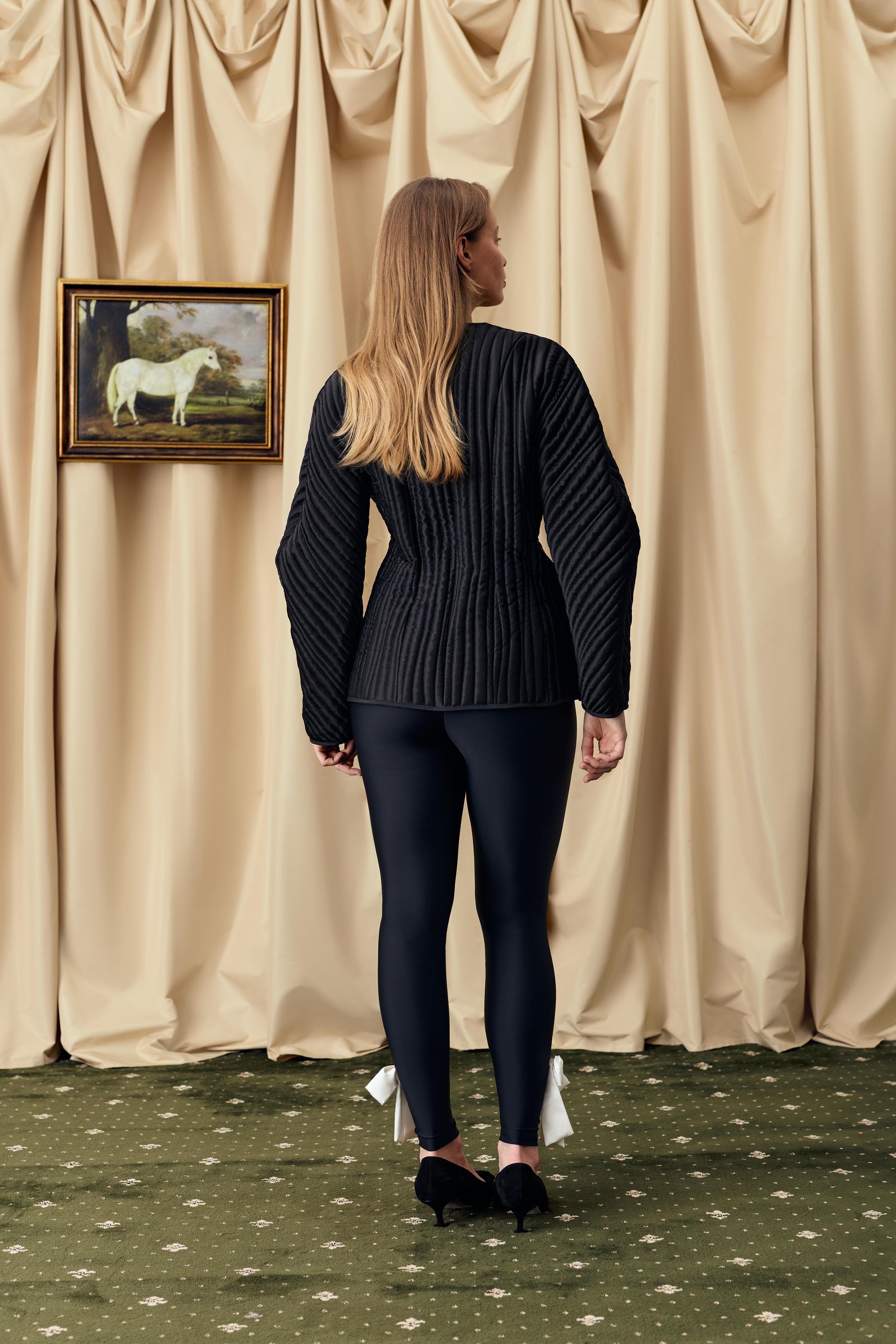 Hebao Quilted Jacket in Black