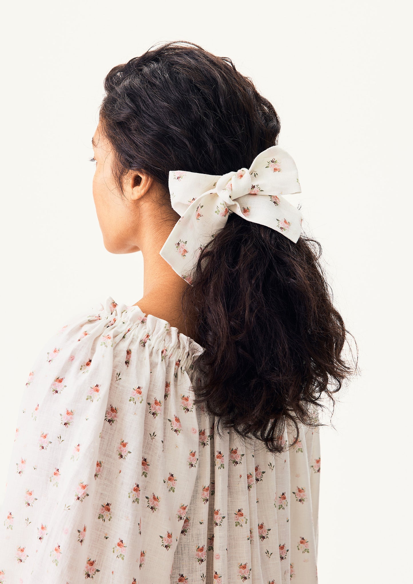 Loungewear Linen Dress with Hair Ribbon in Bouquets