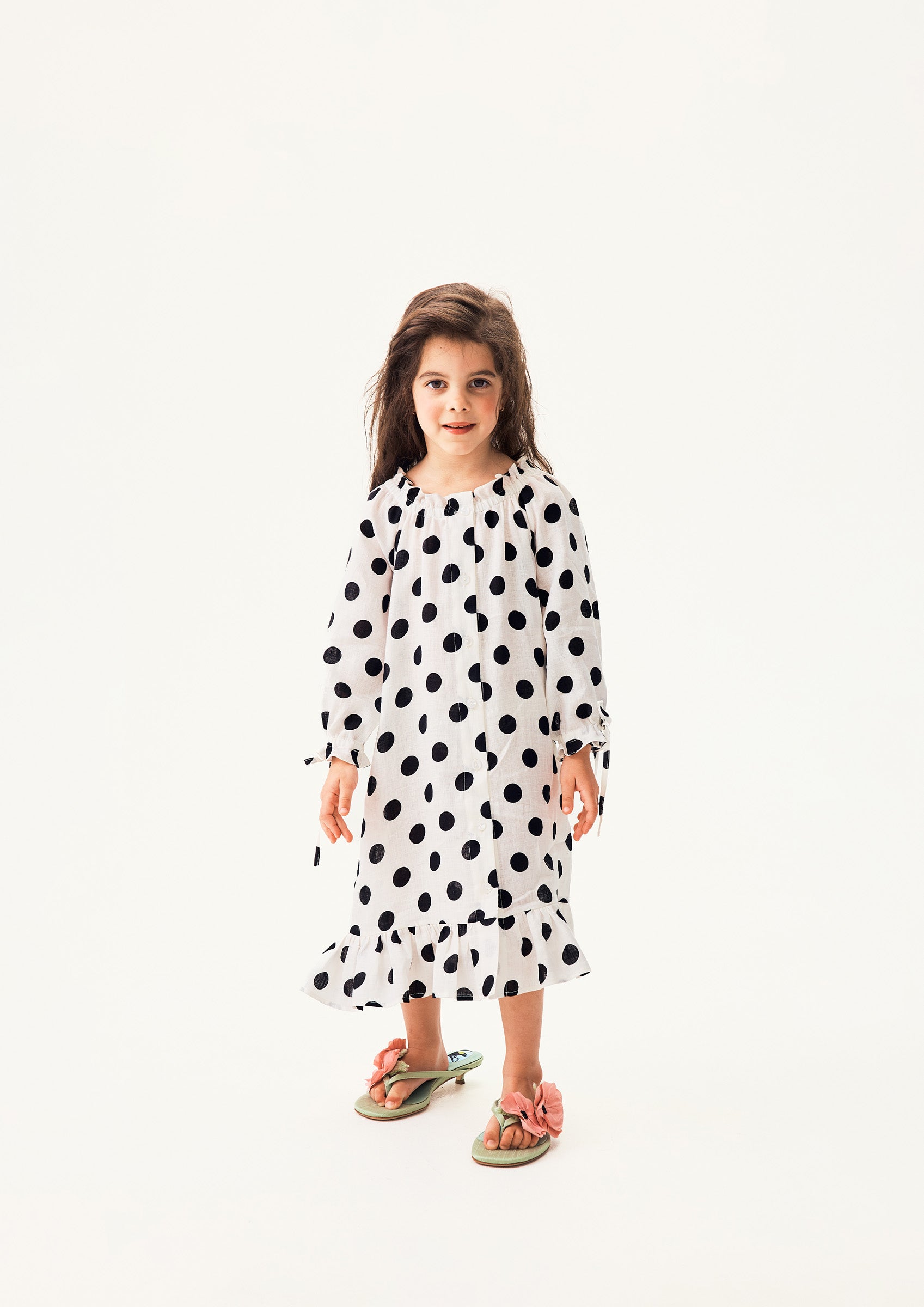 Loungewear Linen Kids Dress with Hair Ribbon in White and Black Polka dot