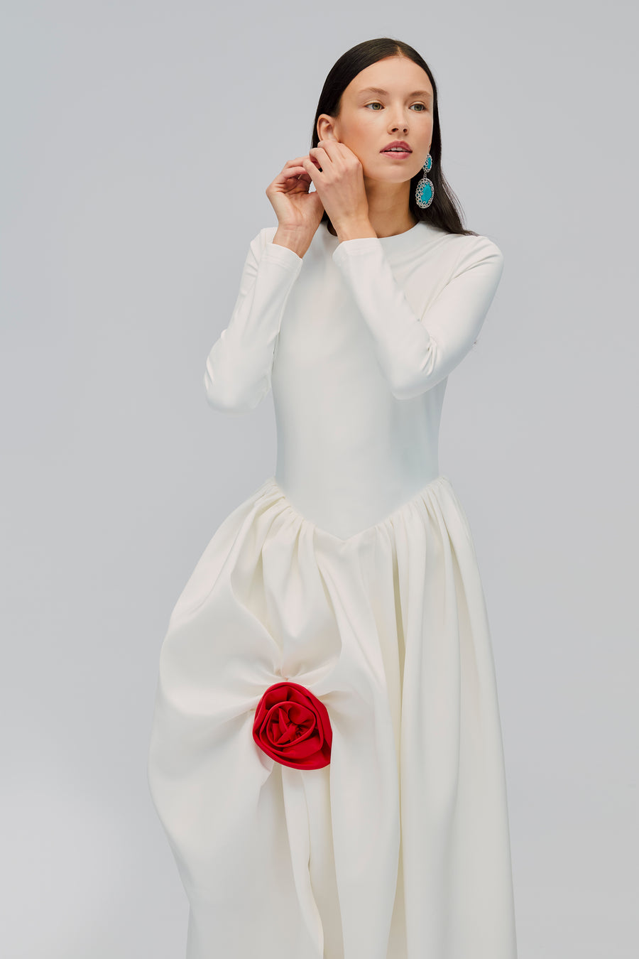 Aurora Maxi Dress in White With Red Rose