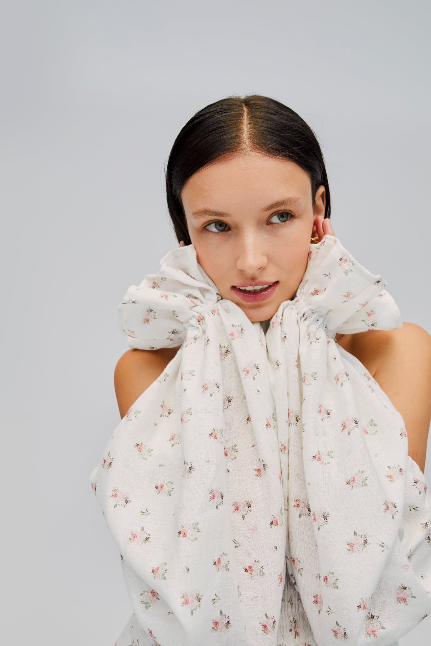 Atlanta Linen Dress with Rose Detail in Bouquets