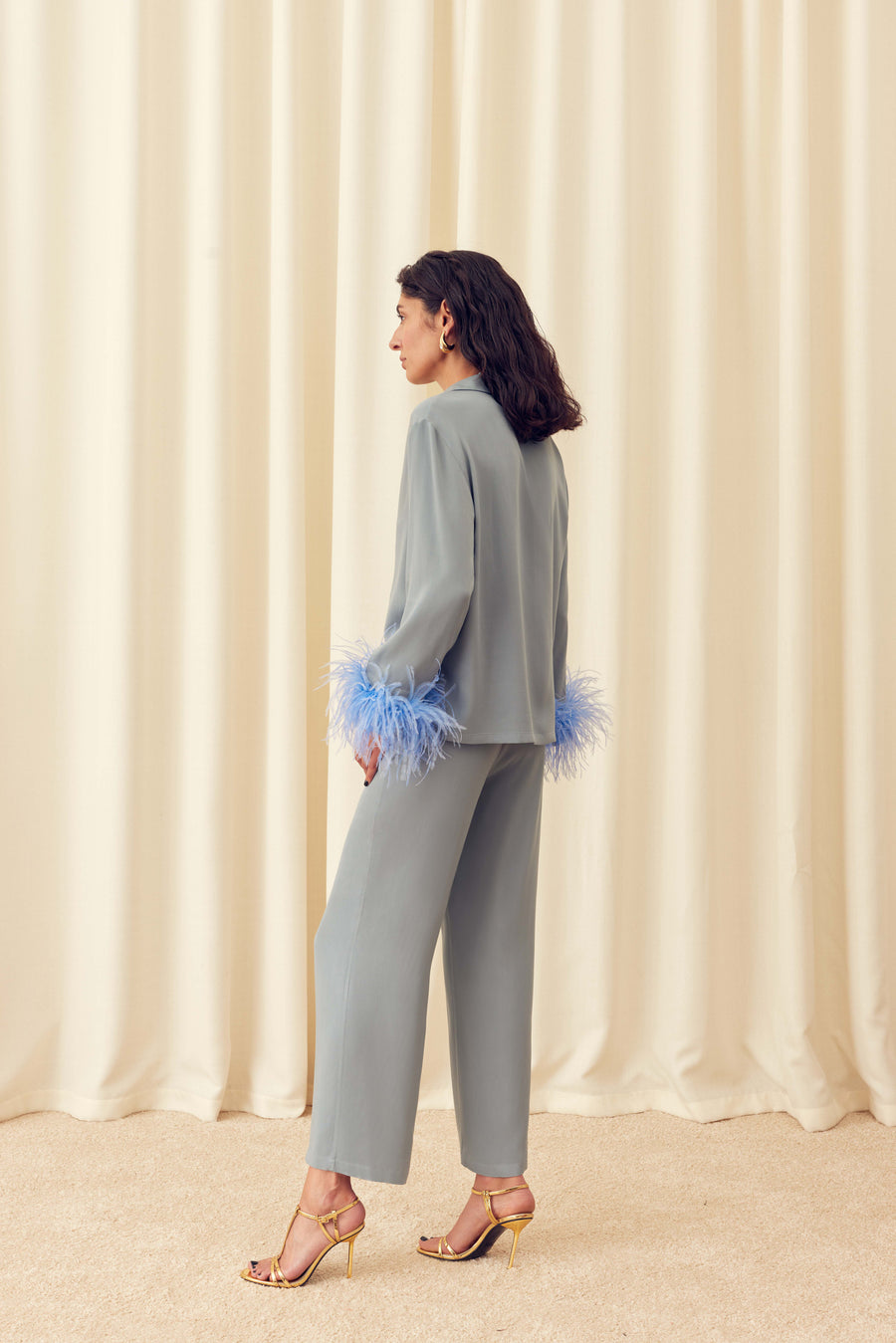 The Bow Pajama Set with Detachable Feathers in Grey