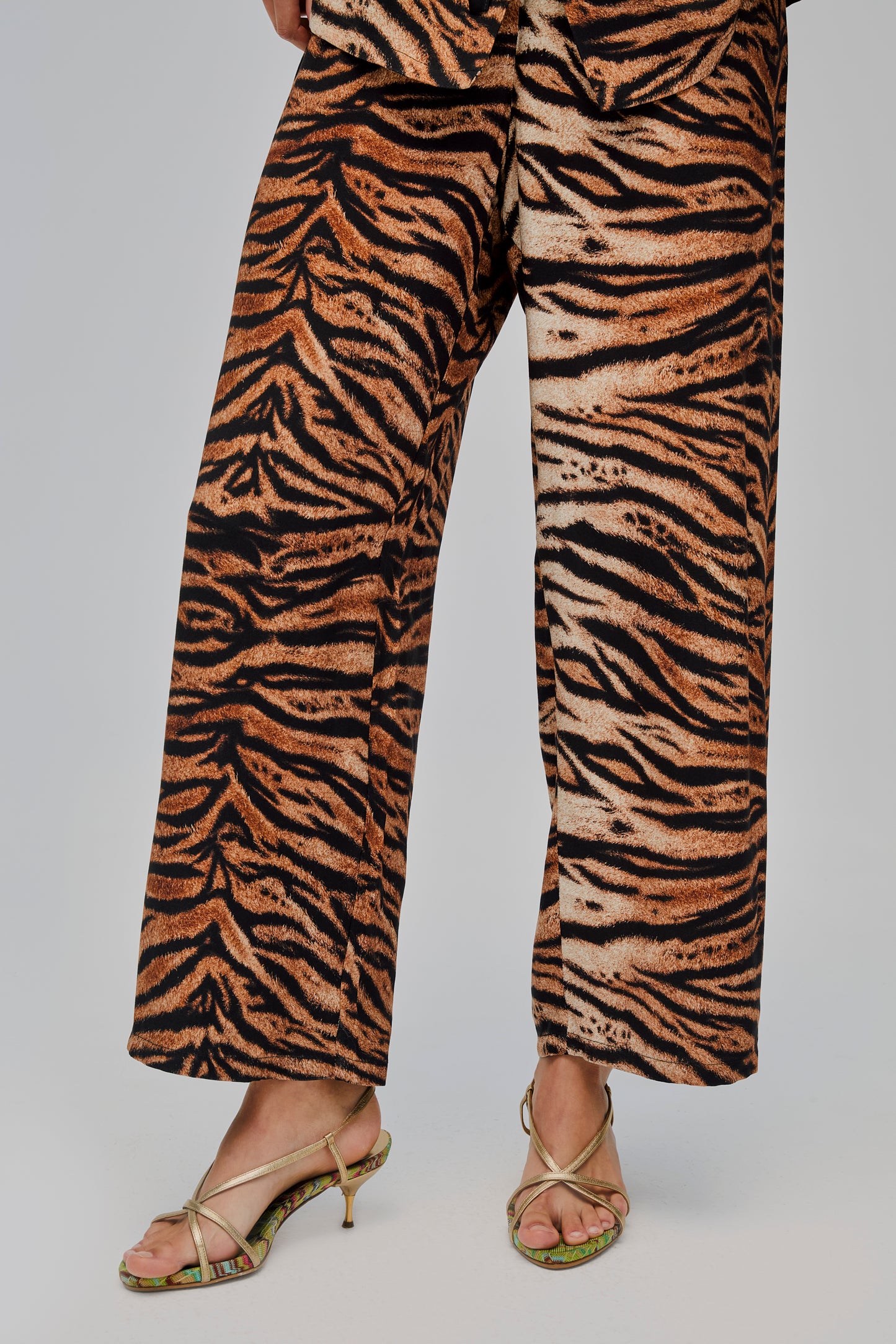 The Bow Pajama Set in Tiger