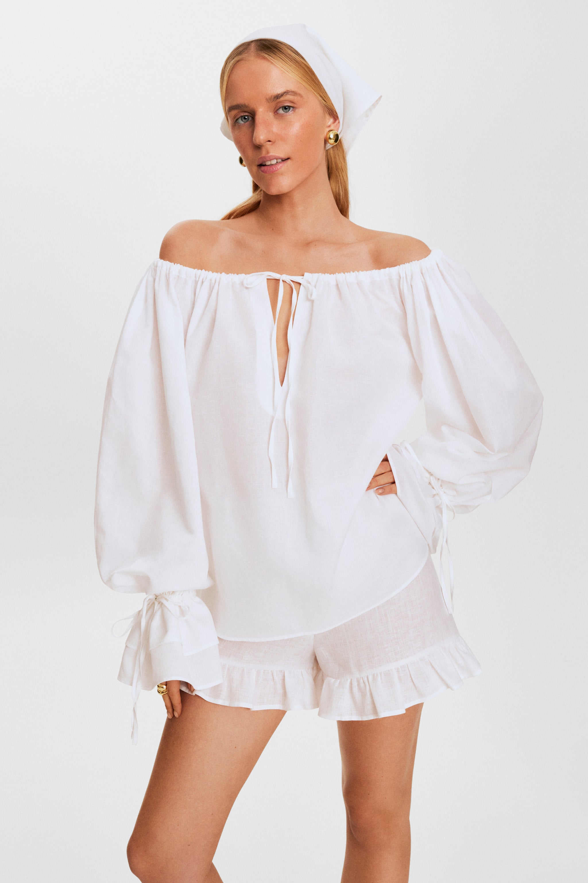Cha-Cha Lounge Shorts with Headscarf in Milk