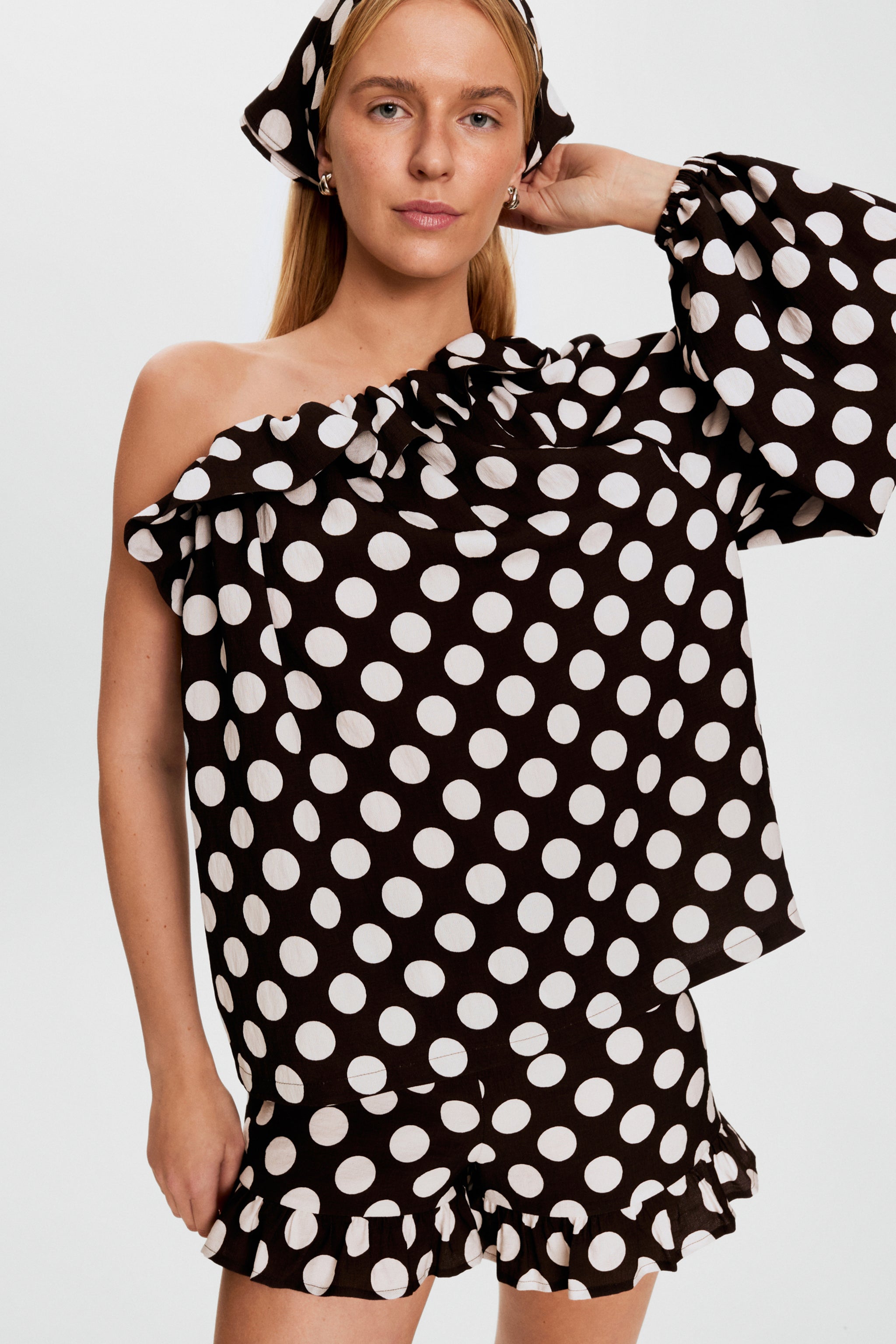 Gaia Soft Viscose Top in Black Polka Dot