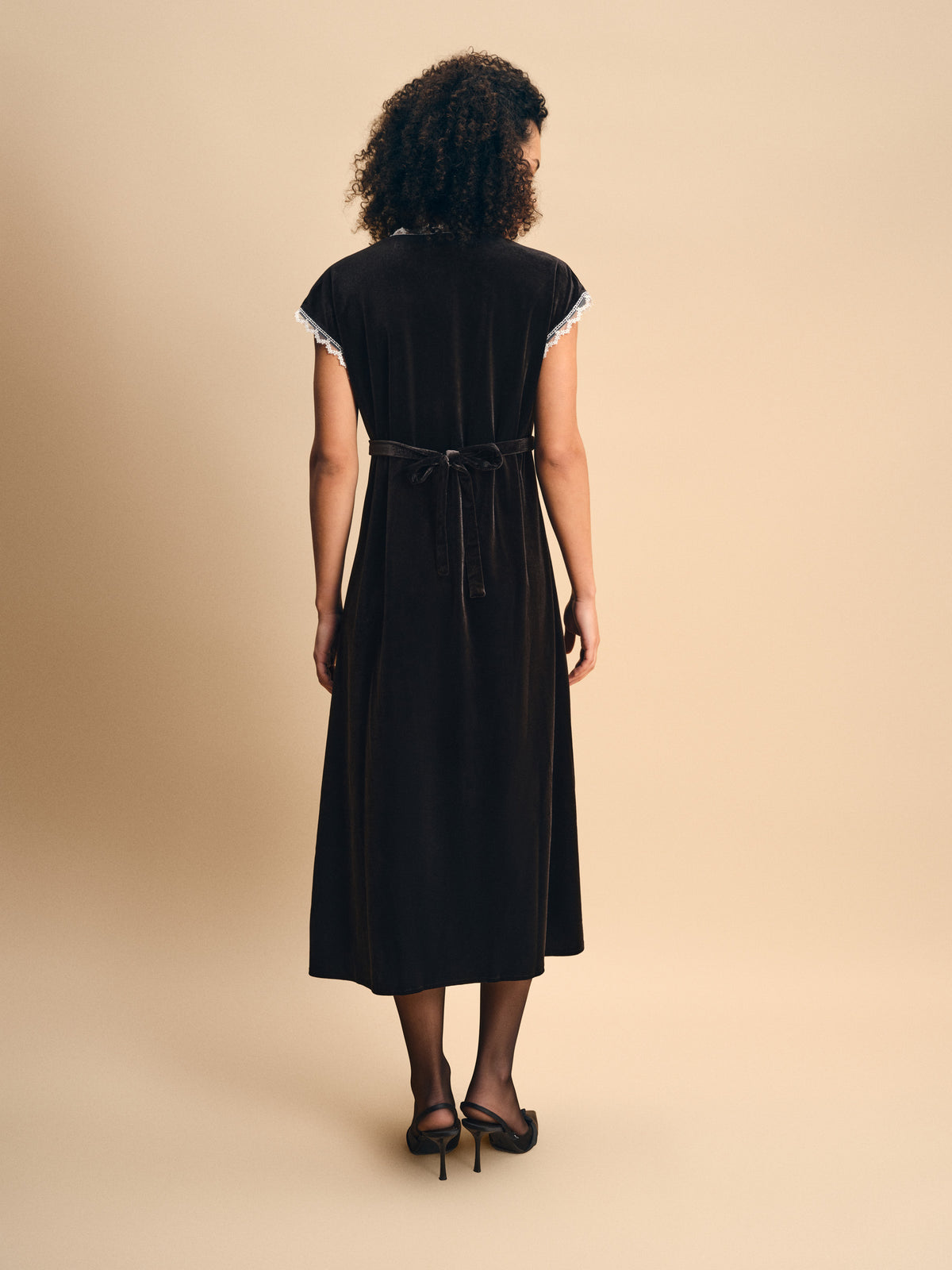 The Genus Rosa Velvet Dress in Black