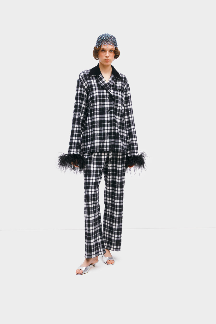 Checked Cotton-Flannel Set with Detachable Feathers in Monochrome