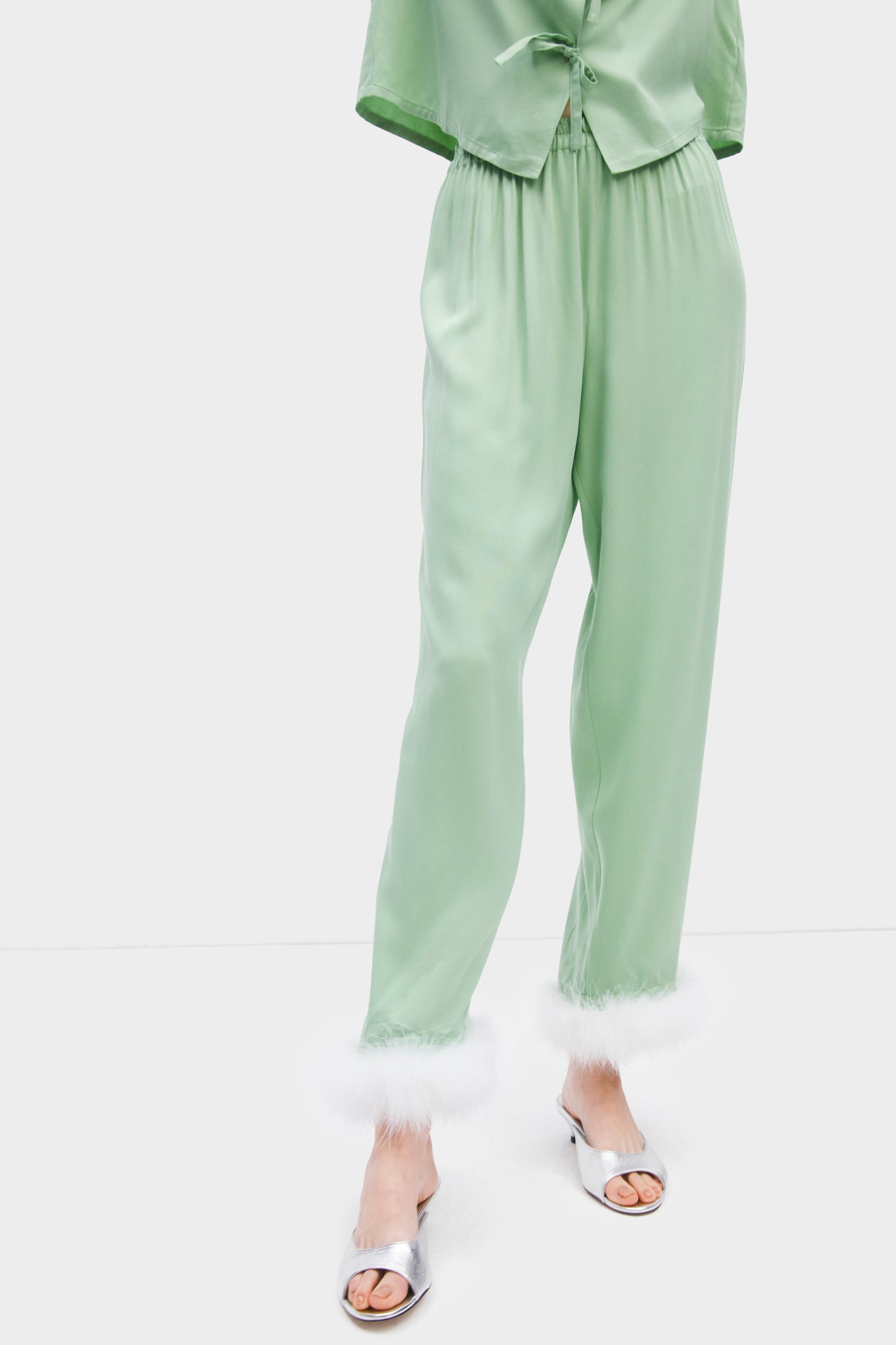 Capricorn Pajama Set with Detachable Feathers in Mint