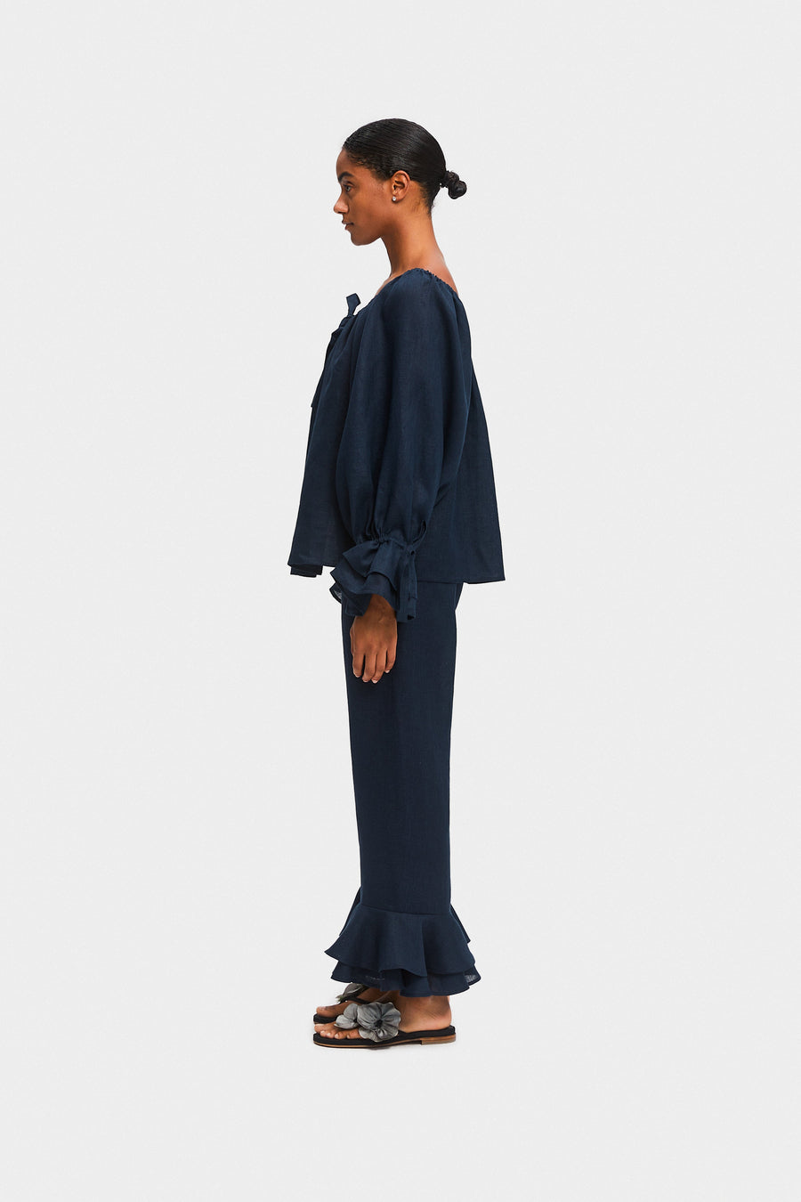 Cha-Cha Linen Lounge Set in Navy