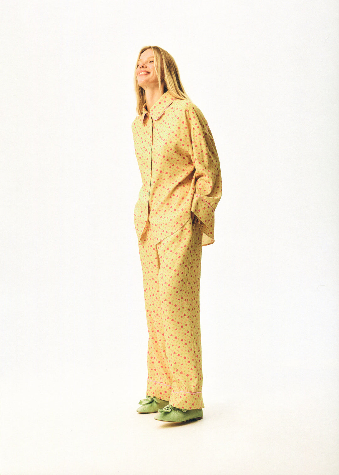 Pastelle Oversized Pants in Wild Pansies