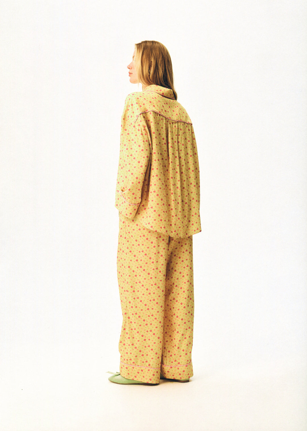 Pastelle Oversized Pants in Wild Pansies