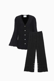 Never Iron Pajama Set in Black