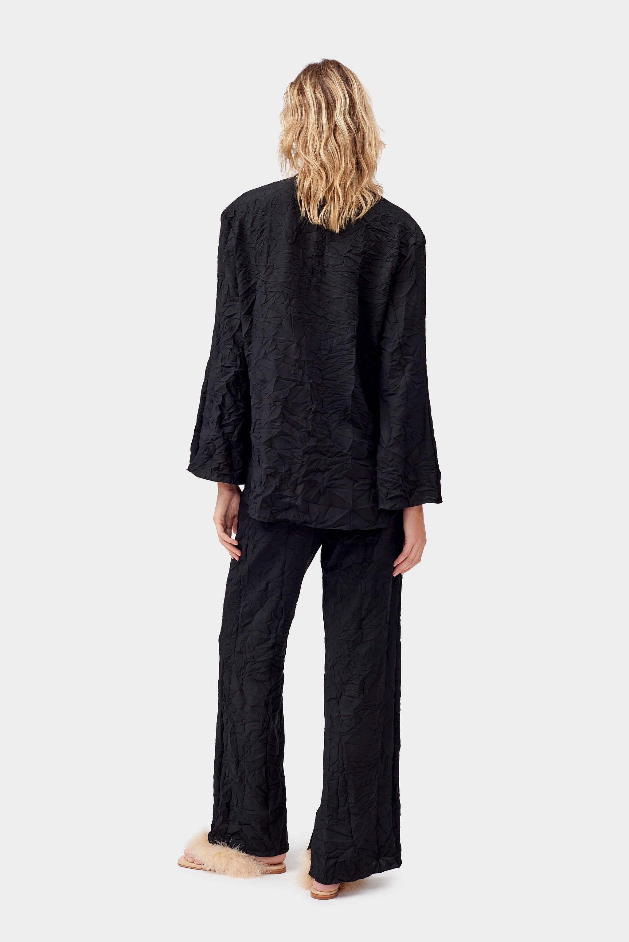 Never Iron Pajama Set in Black