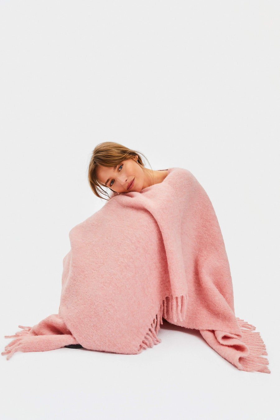 Gorgona Alpaca-blend Poncho in Pink