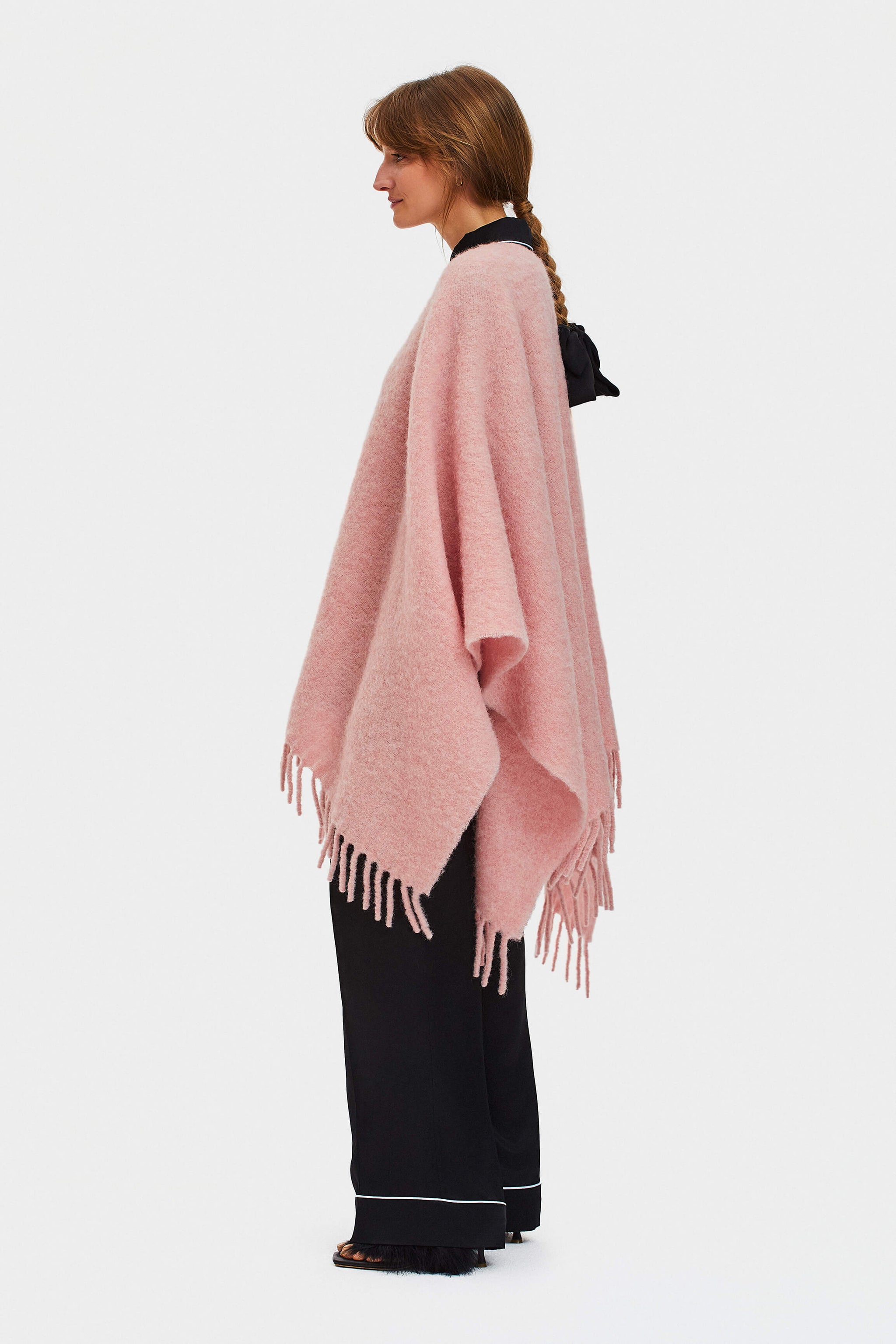 Gorgona Alpaca-blend Poncho in Pink