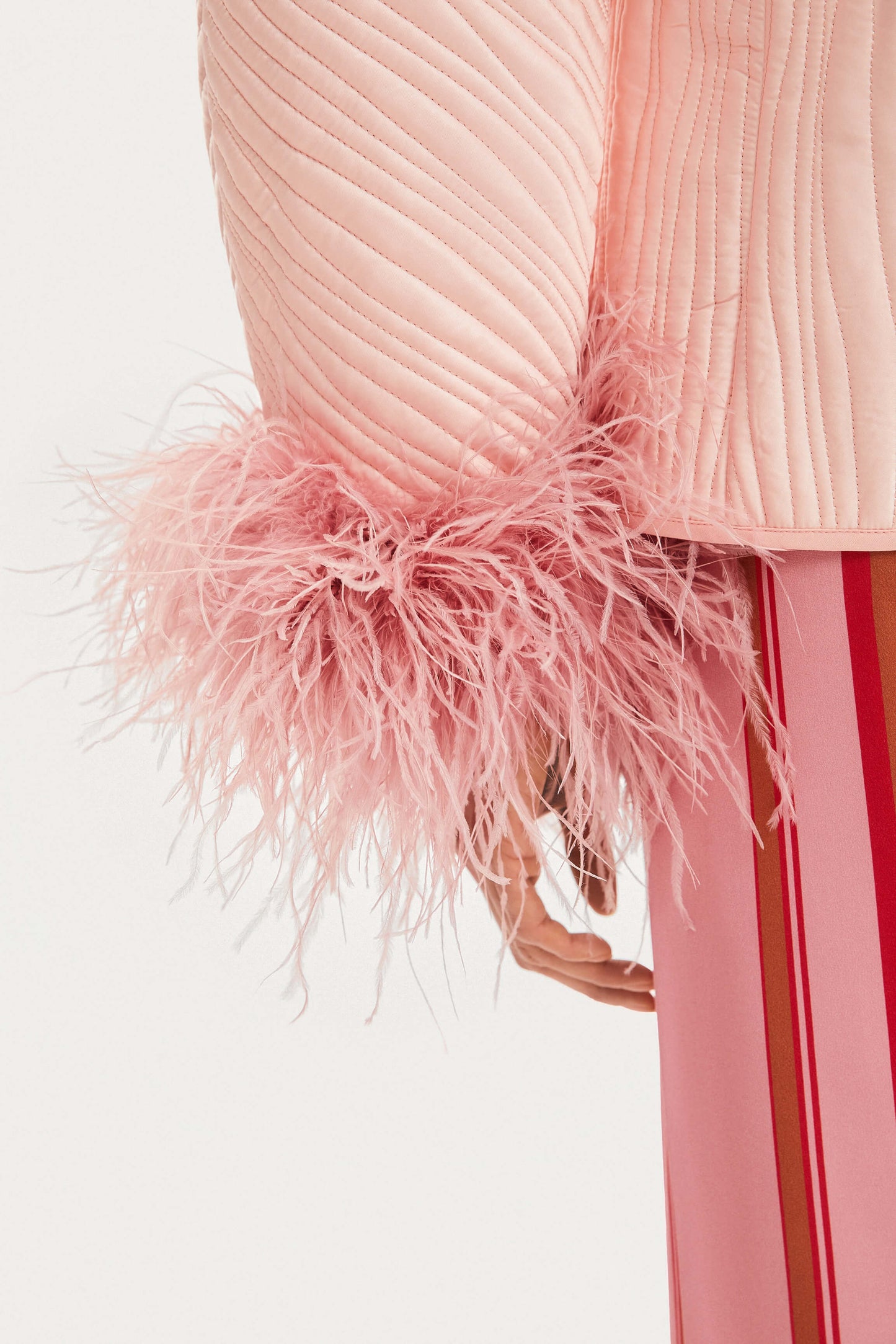 Hebao Jacket with Detachable Feathers in Pink
