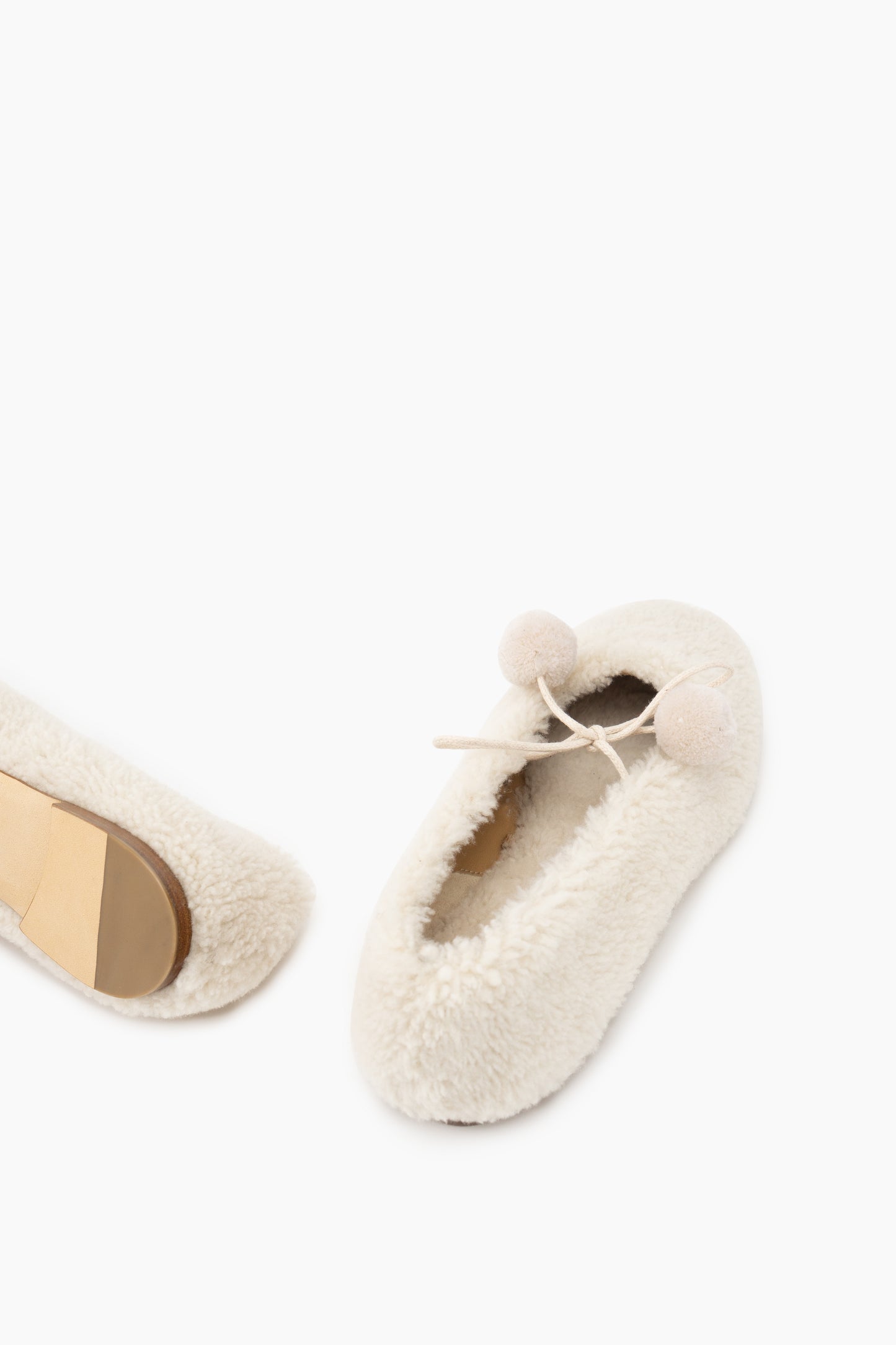 Lulu Shearling Slippers in Cream