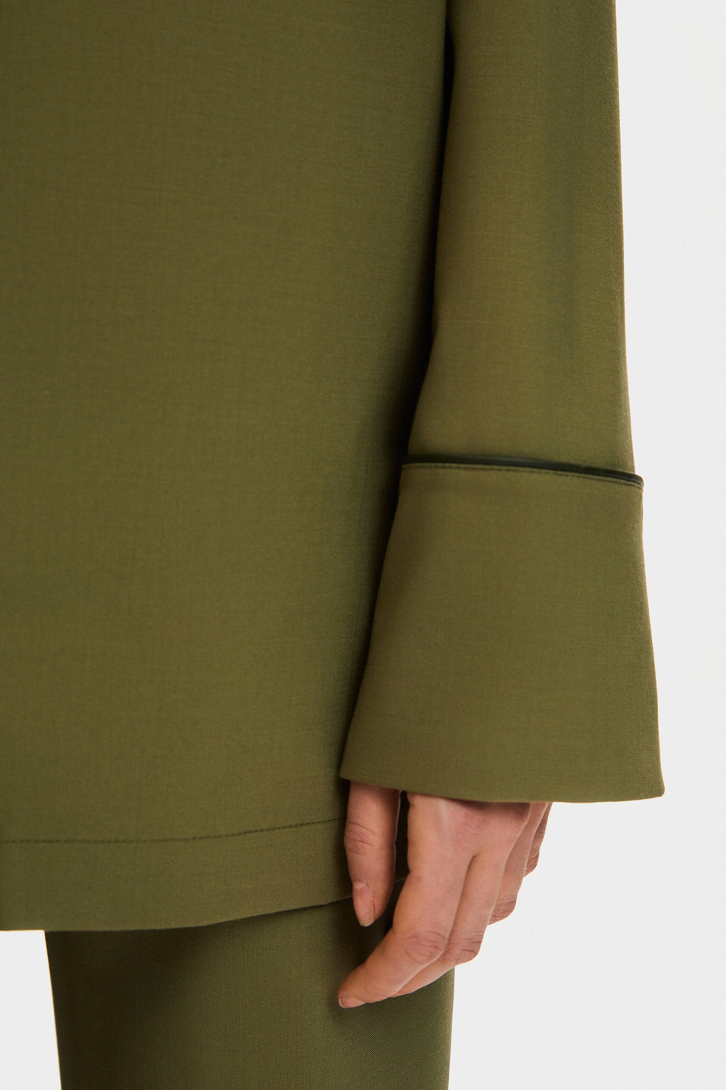 Off the Duty Shirt with Piping in Green