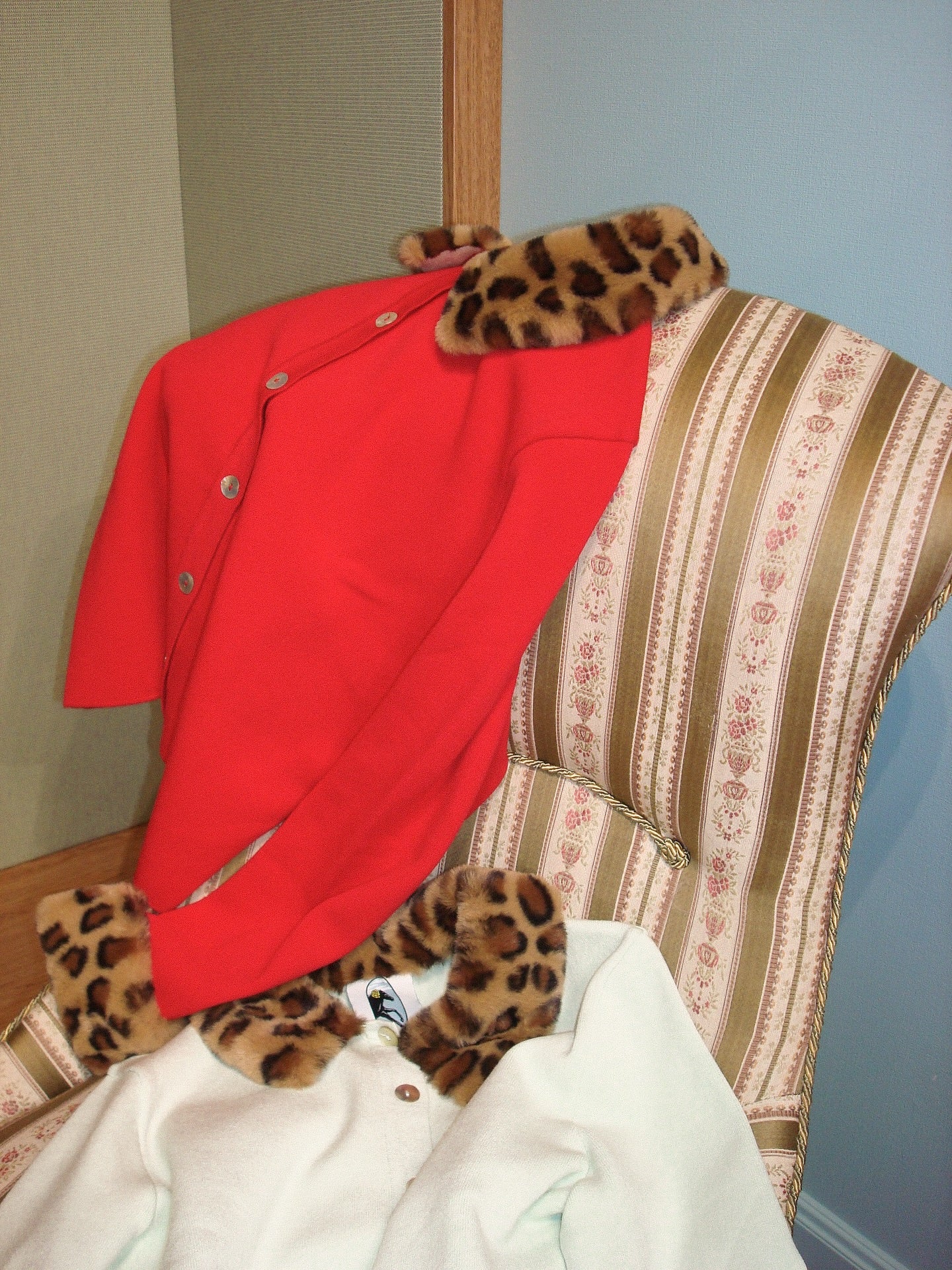 Carmela Knitted Cardigan in Red