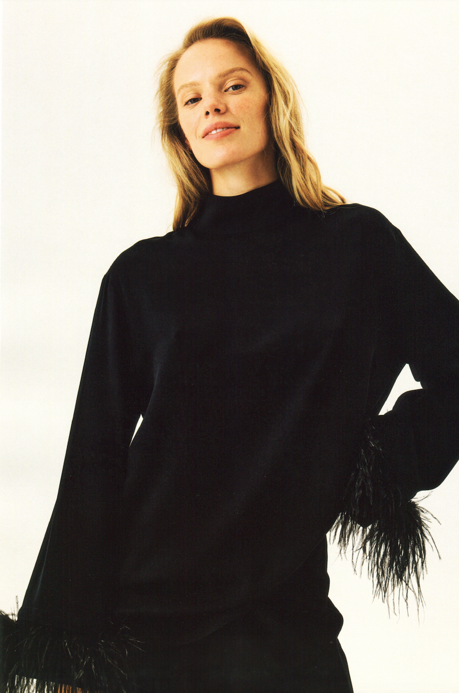 Black Tie Pajama with Detachable Feathers in Black